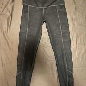 Marika Grey Women’s Leggings Size Large